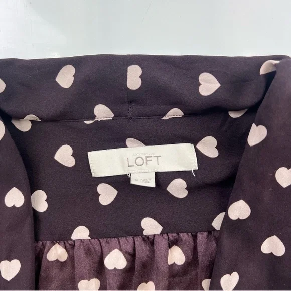 Ann Taylor loft women’s black heart blouse S L21-32 - Picture 4 of 6